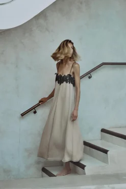 VESTIDO MEZCLA LINO PUNTILLA ZW COLLECTION