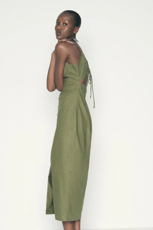 VESTIDO MIDI CORSETERO CON LINO