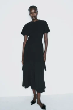 VESTIDO MIDI FLUIDO