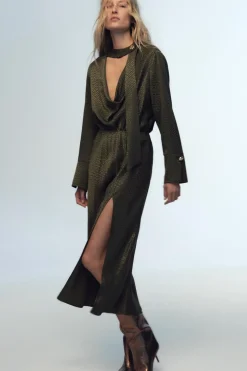 VESTIDO MIDI JACQUARD