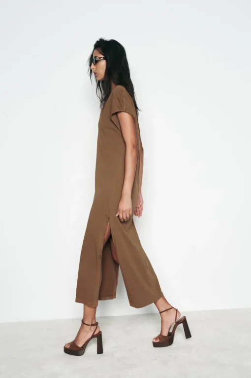 VESTIDO MIDI LAVADO