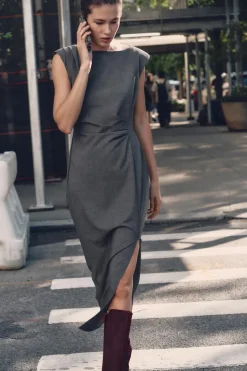 VESTIDO MIDI PLIEGUES CINTURA