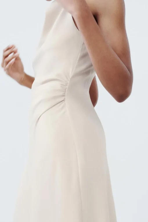 VESTIDO MIDI SATINADO