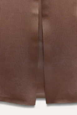 VESTIDO MIDI SATINADO ABERTURA