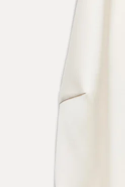 VESTIDO MIDI SATINADO ESPALDA DESCUBIERTA
