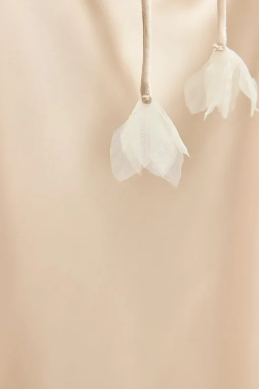 VESTIDO MIDI SATINADO FLOR