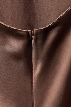 VESTIDO MIDI SATINADO LENCERO