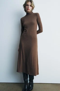 VESTIDO MIDI SOFT