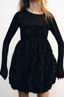 VESTIDO MINI ESTRUCTURA FLOR