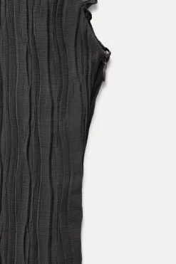 VESTIDO PLISADO VOLANTES