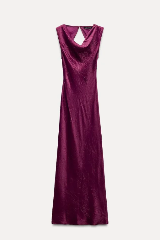 VESTIDO SATINADO ESCOTE ESPALDA