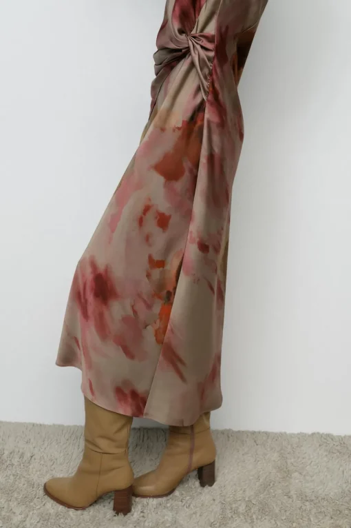 VESTIDO SATINADO ESTAMPADO TIE DYE