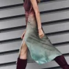 VESTIDO SATINADO MIDI TIE DYE