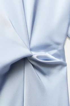 VESTIDO SATINADO NUDO