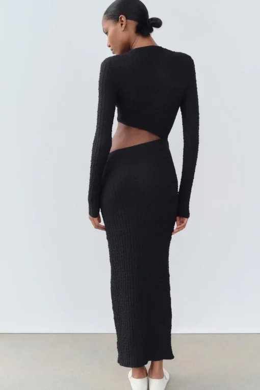 VESTIDO TEXTURA CUT OUT