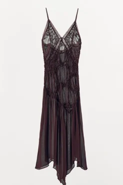 VESTIDO TEXTURA PUNTILLA