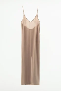 VESTIDO TIPO FORRO LARGO