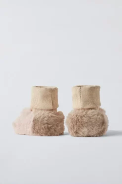 ZAPATILLA DE CASA CALCETÍN