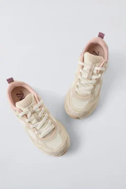 ZAPATILLA DEPORTIVA CAMARA DE AIRE