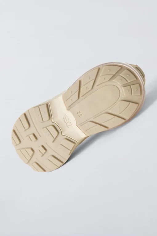 ZAPATILLA DEPORTIVA CAMARA DE AIRE