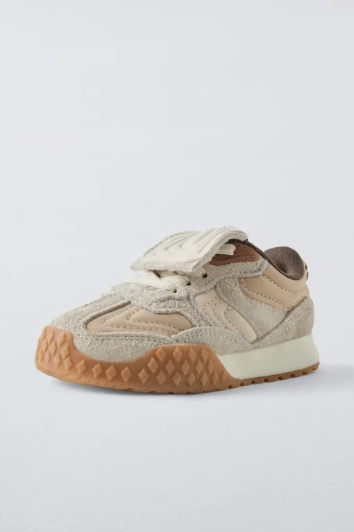 ZAPATILLA DEPORTIVA LENGÜETA