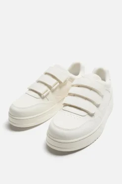 ZAPATILLA TIRAS