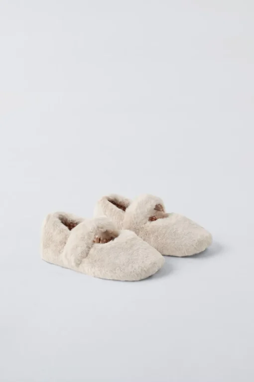 ZAPATILLAS DE CASA PELO