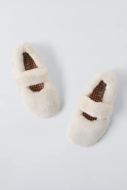 ZAPATILLAS DE CASA PELO