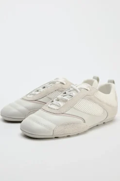 ZAPATILLAS DEPORTIVAS