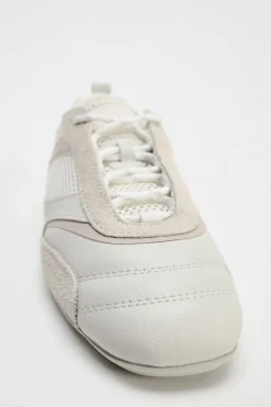 ZAPATILLAS DEPORTIVAS