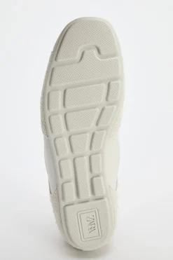 ZAPATILLAS DEPORTIVAS