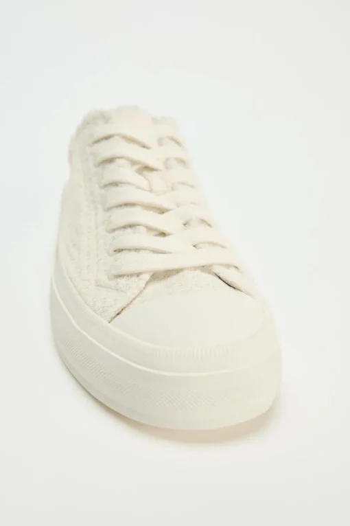 ZAPATILLAS DESTALONADAS