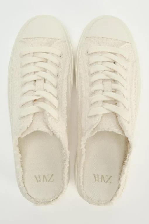 ZAPATILLAS DESTALONADAS