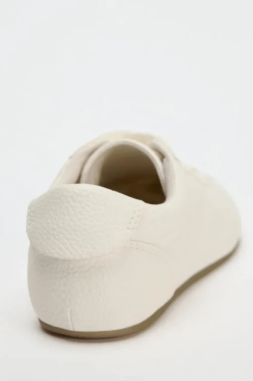 ZAPATO BLUCHER