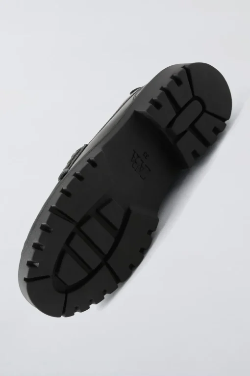 ZAPATO COLEGIAL PIEL