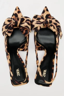 ZAPATO DESTALONADO ESTAMPADO ANIMAL LAZO