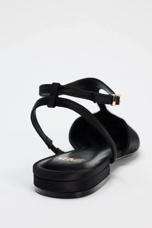 ZAPATO PLANO SATINADO
