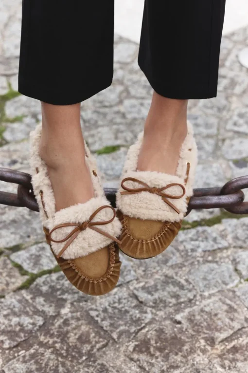 ZAPATO PLANO SERRAJE PELO