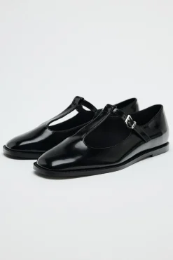 ZAPATO PLANO TIRA