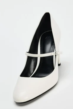 ZAPATO TACÓN CURVADO