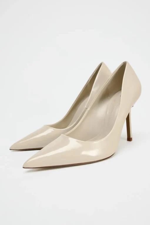 ZAPATO TACÓN EFECTO ACHAROLADO