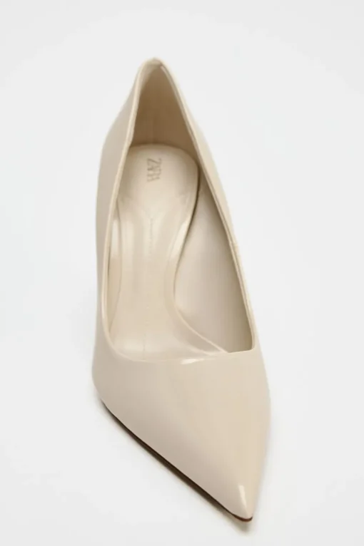 ZAPATO TACÓN EFECTO ACHAROLADO