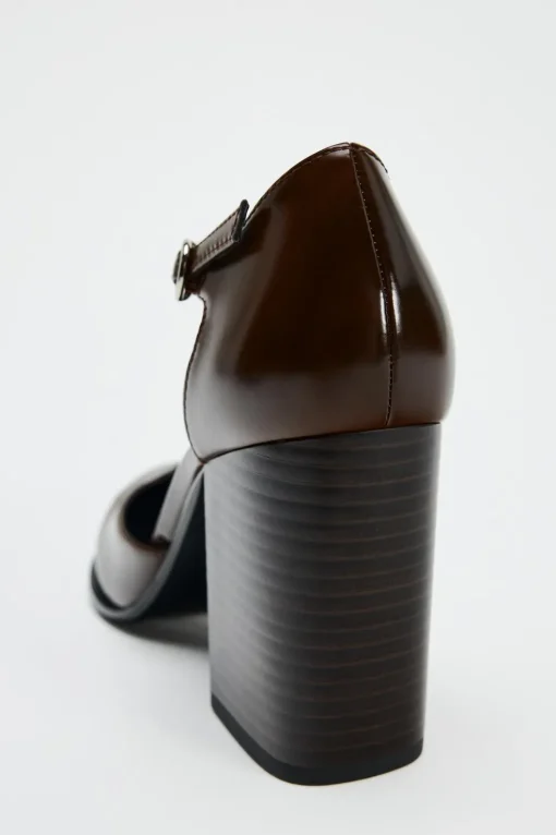 ZAPATO TACÓN TIRA