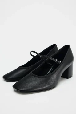 ZAPATO TACÓN TIRA PIEL