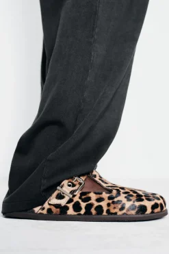 ZUECO PIEL ESTAMPADO ANIMAL